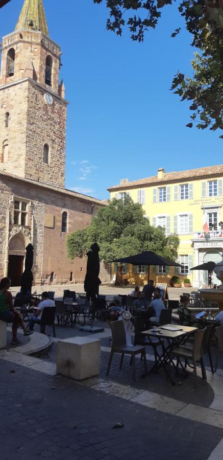 Appartement Centre-Historique 70 M2 Frejus Bagian luar foto